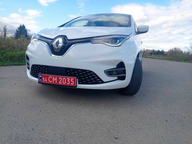 Рено Зое 2021 в Самборе на Automoto.ua Белый Рено Зое, объемом двигателя 0 л и пробегом 111 тыс. км за 12074 $, фото 5 на Automoto.ua