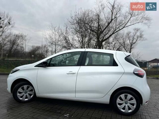 Белый Рено Зое, объемом двигателя 0 л и пробегом 123 тыс. км за 10999 $, фото 8 на Automoto.ua