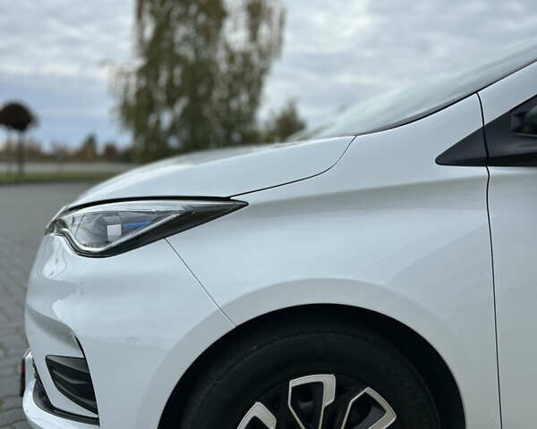 Рено Зое 2021 в Коломые на Automoto.ua Белый Рено Зое, объемом двигателя 0 л и пробегом 95 тыс. км за 12350 $, фото 10 на Automoto.ua