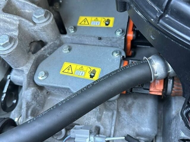 Білий Рено Зое, об'ємом двигуна 0 л та пробігом 80 тис. км за 13200 $, фото 42 на Automoto.ua