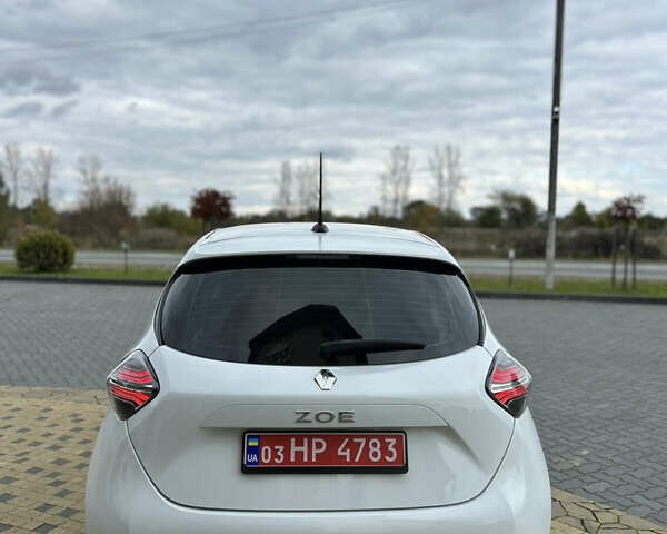 Білий Рено Зое, об'ємом двигуна 0 л та пробігом 95 тис. км за 11999 $, фото 10 на Automoto.ua