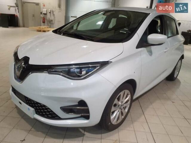 Белый Рено Зое, объемом двигателя 0 л и пробегом 50 тыс. км за 13999 $, фото 47 на Automoto.ua