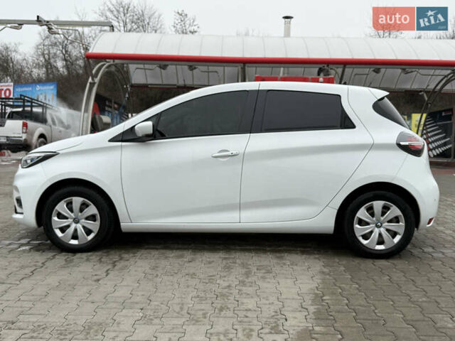 Белый Рено Зое, объемом двигателя 0 л и пробегом 49 тыс. км за 12900 $, фото 9 на Automoto.ua