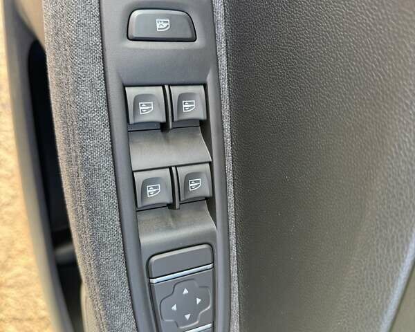 Рено Зое 2021 в Житомире на Automoto.ua Белый Рено Зое, объемом двигателя 0 л и пробегом 32 тыс. км за 12500 $, фото 10 на Automoto.ua