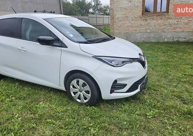 Рено Зое 2021 в Тернополе на Automoto.ua Белый Рено Зое, объемом двигателя 0 л и пробегом 51 тыс. км за 12999 $, фото 18 на Automoto.ua