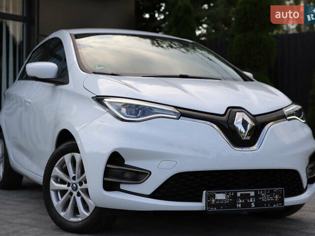 Белый Рено Зое, объемом двигателя 0 л и пробегом 23 тыс. км за 14800 $, фото 1 на Automoto.ua
