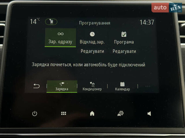 Белый Рено Зое, объемом двигателя 0 л и пробегом 106 тыс. км за 11300 $, фото 52 на Automoto.ua