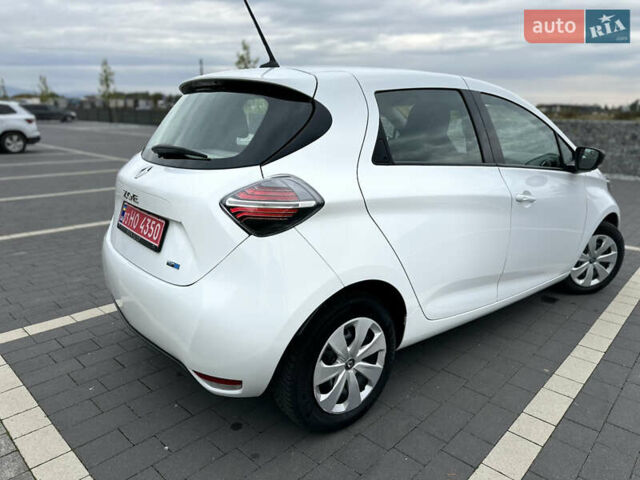 Рено Зое 2021 в Мукачеве на Automoto.ua Белый Рено Зое, объемом двигателя 0 л и пробегом 81 тыс. км за 11999 $, фото 9 на Automoto.ua