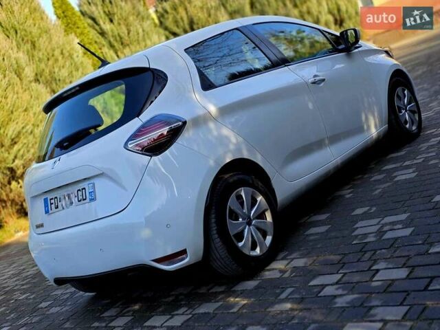 Білий Рено Зое, об'ємом двигуна 0 л та пробігом 57 тис. км за 11900 $, фото 9 на Automoto.ua