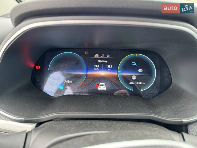 Белый Рено Зое, объемом двигателя 0 л и пробегом 12 тыс. км за 13400 $, фото 14 на Automoto.ua