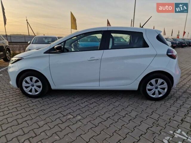 Білий Рено Зое, об'ємом двигуна 0 л та пробігом 30 тис. км за 12900 $, фото 21 на Automoto.ua