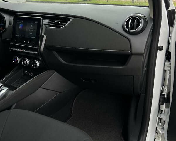 Рено Зое 2021 в Коломые на Automoto.ua Белый Рено Зое, объемом двигателя 0 л и пробегом 95 тыс. км за 12350 $, фото 48 на Automoto.ua