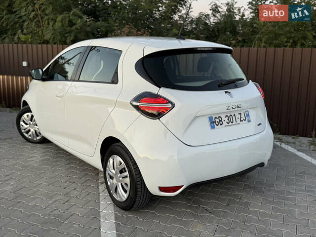 Білий Рено Зое, об'ємом двигуна 0 л та пробігом 179 тис. км за 11000 $, фото 6 на Automoto.ua