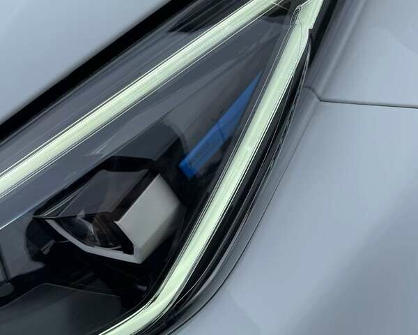 Белый Рено Зое, объемом двигателя 0 л и пробегом 58 тыс. км за 11996 $, фото 13 на Automoto.ua