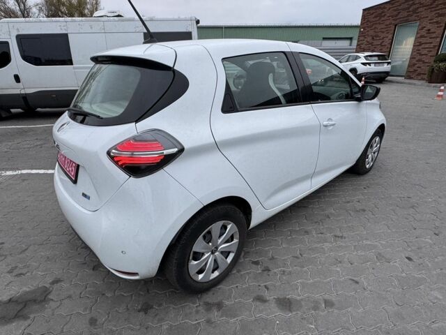 Білий Рено Зое, об'ємом двигуна 0 л та пробігом 56 тис. км за 11999 $, фото 6 на Automoto.ua