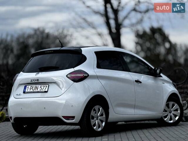 Рено Зое 2021 в Дрогобыче на Automoto.ua Белый Рено Зое, объемом двигателя 0 л и пробегом 55 тыс. км за 12900 $, фото 5 на Automoto.ua