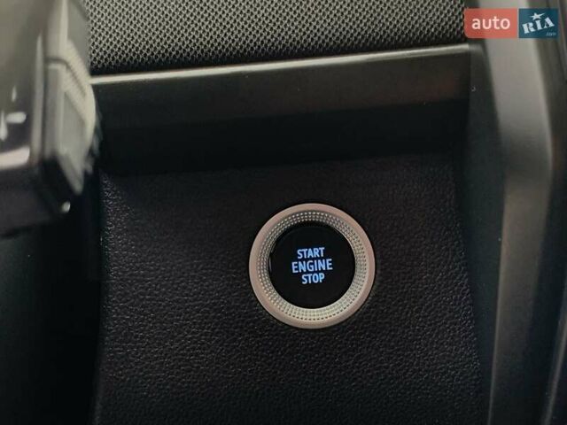 Білий Рено Зое, об'ємом двигуна 0 л та пробігом 124 тис. км за 11955 $, фото 48 на Automoto.ua