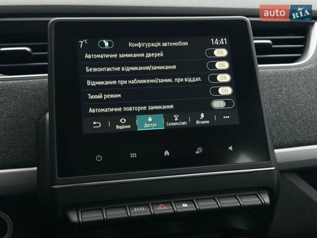 Белый Рено Зое, объемом двигателя 0 л и пробегом 52 тыс. км за 12999 $, фото 32 на Automoto.ua