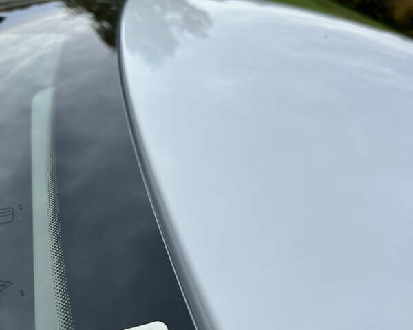 Білий Рено Зое, об'ємом двигуна 0 л та пробігом 95 тис. км за 11999 $, фото 27 на Automoto.ua