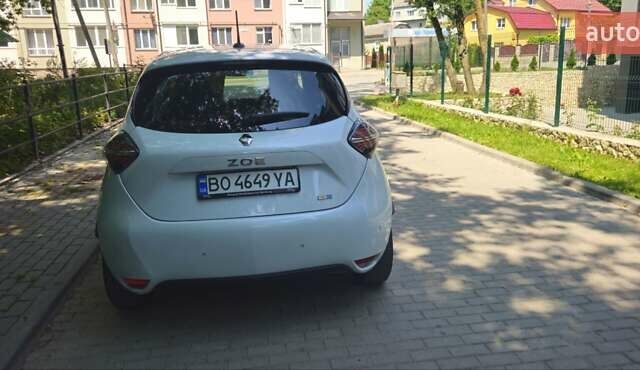 Белый Рено Зое, объемом двигателя 0 л и пробегом 18 тыс. км за 13999 $, фото 9 на Automoto.ua