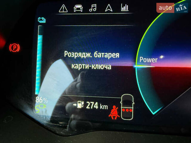 Белый Рено Зое, объемом двигателя 0 л и пробегом 95 тыс. км за 11650 $, фото 73 на Automoto.ua