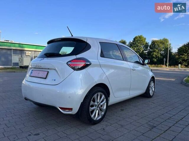 Белый Рено Зое, объемом двигателя 0 л и пробегом 122 тыс. км за 11850 $, фото 10 на Automoto.ua
