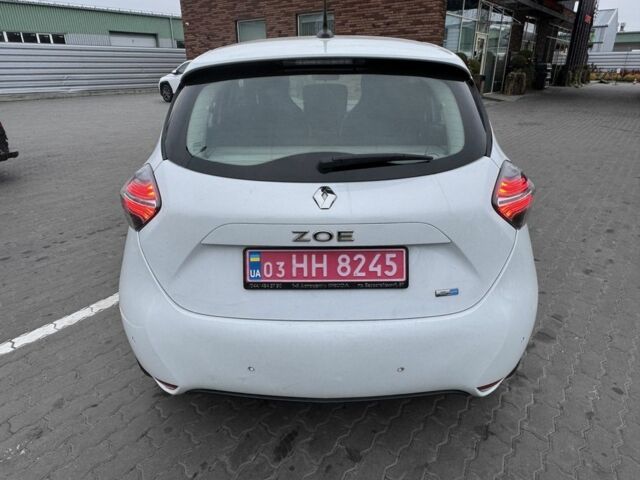 Білий Рено Зое, об'ємом двигуна 0 л та пробігом 56 тис. км за 11999 $, фото 2 на Automoto.ua