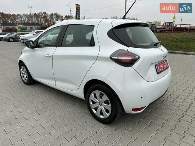Білий Рено Зое, об'ємом двигуна 0 л та пробігом 49 тис. км за 12500 $, фото 6 на Automoto.ua