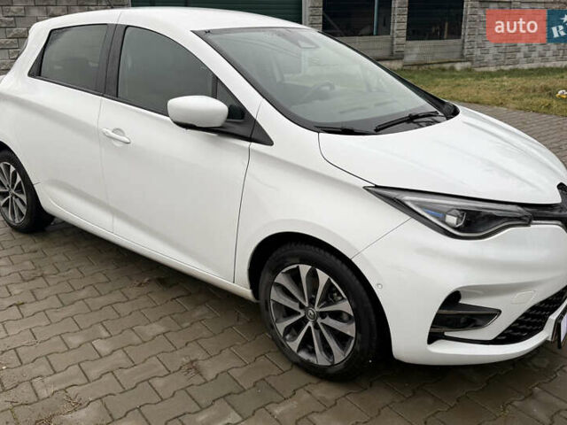 Білий Рено Зое, об'ємом двигуна 0 л та пробігом 132 тис. км за 11400 $, фото 4 на Automoto.ua