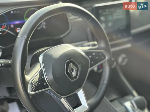 Белый Рено Зое, объемом двигателя 0 л и пробегом 25 тыс. км за 12300 $, фото 37 на Automoto.ua