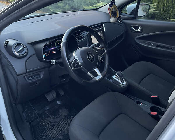 Рено Зое 2021 у Хмельницькому на Automoto.ua Білий Рено Зое, об'ємом двигуна 0 л та пробігом 76 тис. км за 11000 $, фото 12 на Automoto.ua