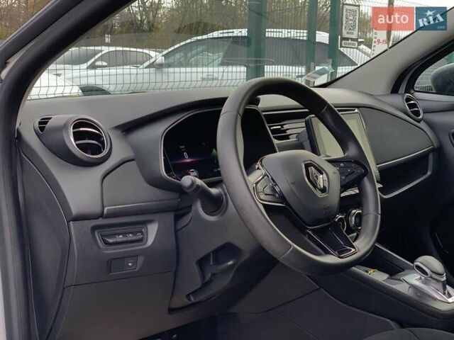 Рено Зое 2021 у Бердичеве на Automoto.ua Білий Рено Зое, об'ємом двигуна 0 л та пробігом 90 тис. км за 12999 $, фото 23 на Automoto.ua
