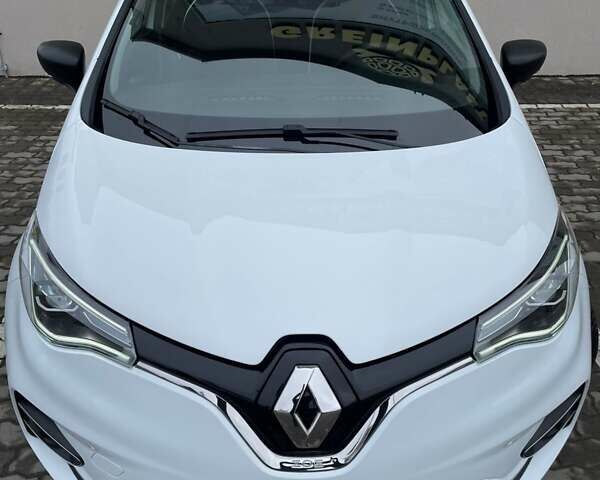 Белый Рено Зое, объемом двигателя 0 л и пробегом 58 тыс. км за 11996 $, фото 12 на Automoto.ua