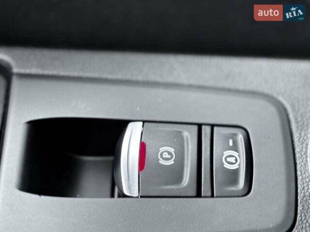 Рено Зое 2021 в Дрогобыче на Automoto.ua Белый Рено Зое, объемом двигателя 0 л и пробегом 55 тыс. км за 12900 $, фото 41 на Automoto.ua