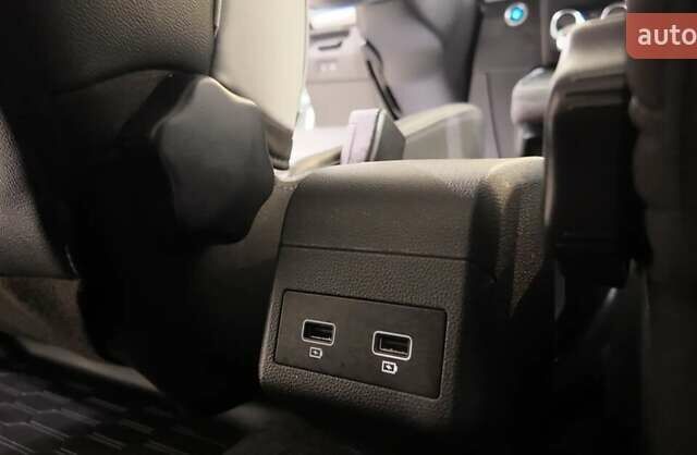 Білий Рено Зое, об'ємом двигуна 0 л та пробігом 23 тис. км за 14900 $, фото 22 на Automoto.ua