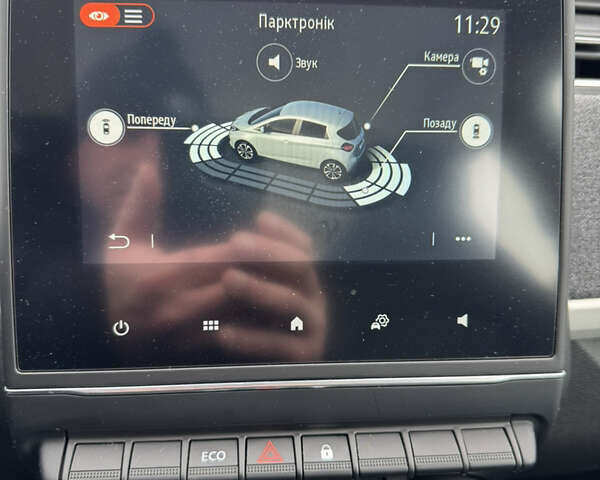 Белый Рено Зое, объемом двигателя 0 л и пробегом 12 тыс. км за 13400 $, фото 20 на Automoto.ua