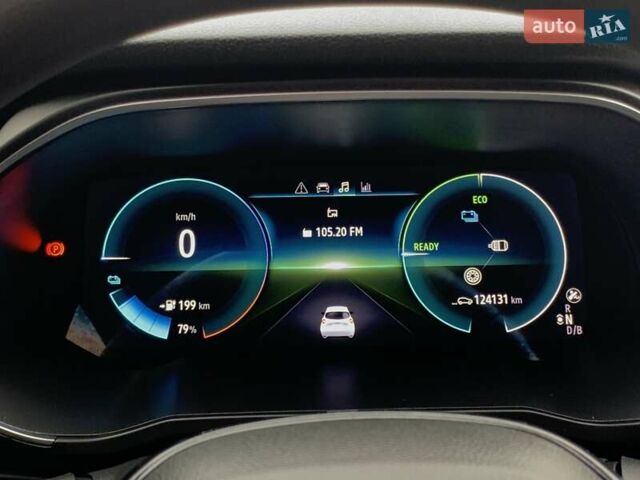 Білий Рено Зое, об'ємом двигуна 0 л та пробігом 124 тис. км за 11955 $, фото 44 на Automoto.ua