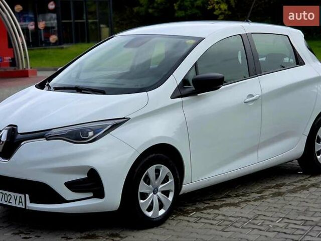 Белый Рено Зое, объемом двигателя 0 л и пробегом 151 тыс. км за 11000 $, фото 16 на Automoto.ua