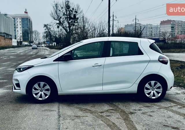 Білий Рено Зое, об'ємом двигуна 0 л та пробігом 59 тис. км за 12800 $, фото 6 на Automoto.ua