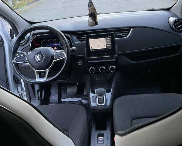 Рено Зое 2021 у Хмельницькому на Automoto.ua Білий Рено Зое, об'ємом двигуна 0 л та пробігом 76 тис. км за 11000 $, фото 10 на Automoto.ua