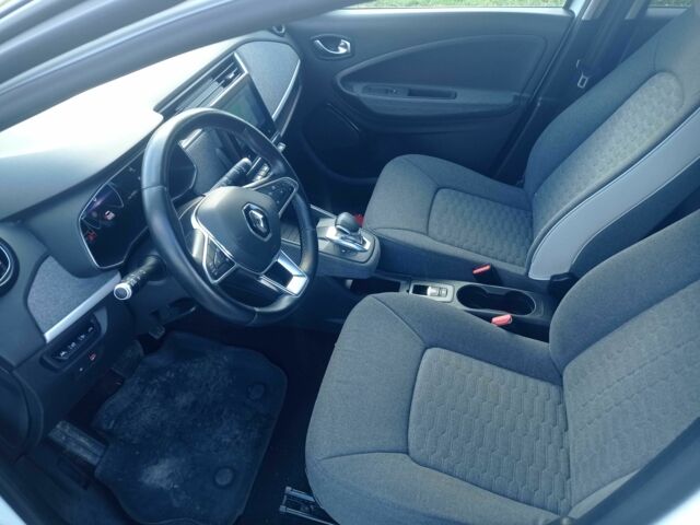 Рено Зое 2021 в Самборе на Automoto.ua Белый Рено Зое, объемом двигателя 0 л и пробегом 111 тыс. км за 12074 $, фото 8 на Automoto.ua