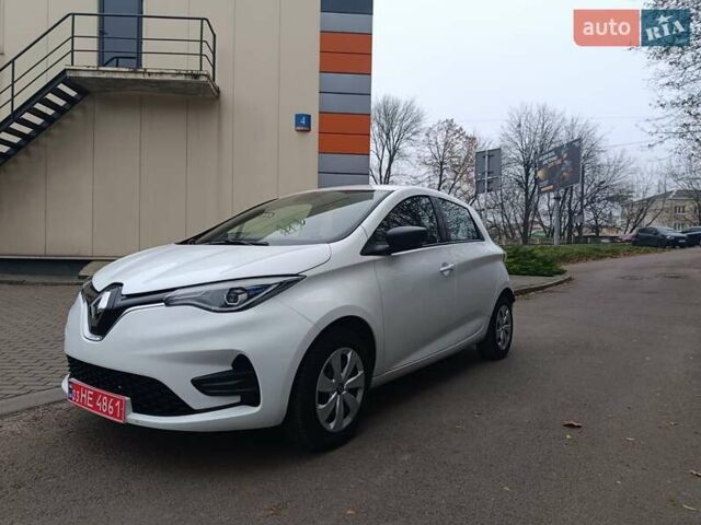 Белый Рено Зое, объемом двигателя 0 л и пробегом 82 тыс. км за 11600 $, фото 8 на Automoto.ua