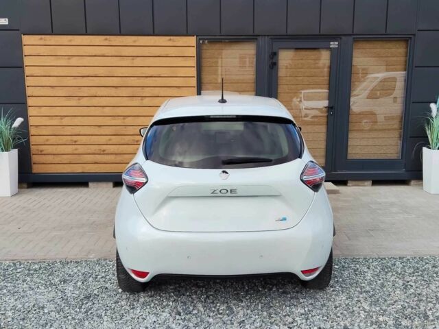 Білий Рено Зое, об'ємом двигуна 0 л та пробігом 14 тис. км за 4500 $, фото 3 на Automoto.ua