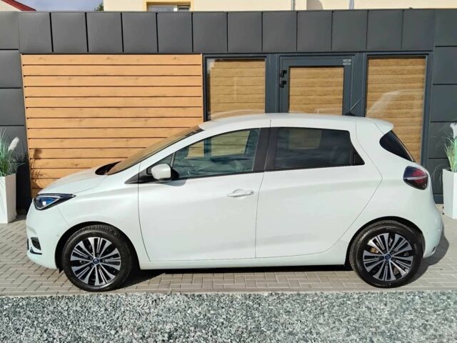 Білий Рено Зое, об'ємом двигуна 0 л та пробігом 14 тис. км за 4500 $, фото 2 на Automoto.ua