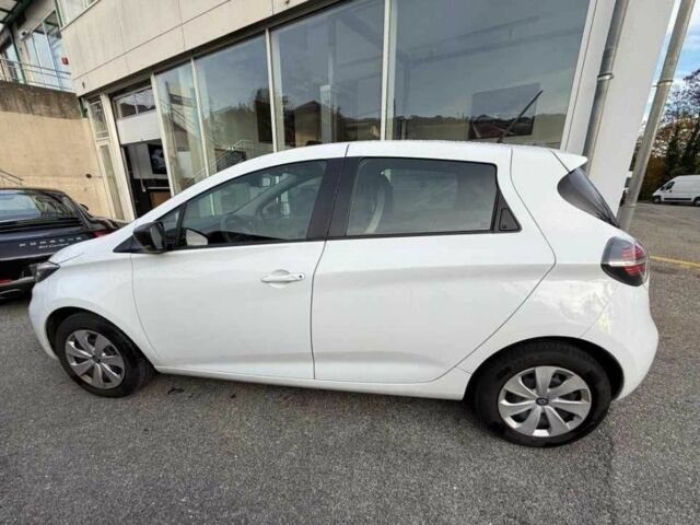 Білий Рено Зое, об'ємом двигуна 0 л та пробігом 157 тис. км за 9990 $, фото 4 на Automoto.ua