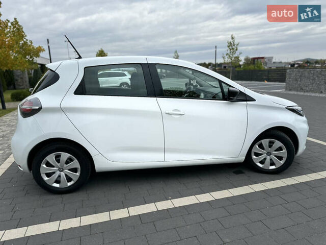 Рено Зое 2021 в Мукачеве на Automoto.ua Белый Рено Зое, объемом двигателя 0 л и пробегом 81 тыс. км за 11999 $, фото 11 на Automoto.ua