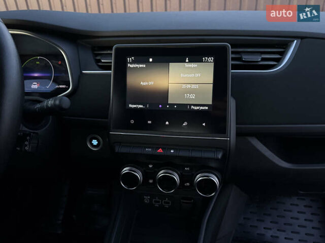Білий Рено Зое, об'ємом двигуна 0 л та пробігом 179 тис. км за 11000 $, фото 14 на Automoto.ua