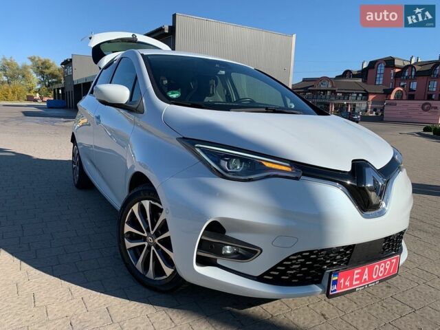 Белый Рено Зое, объемом двигателя 0 л и пробегом 44 тыс. км за 14450 $, фото 1 на Automoto.ua