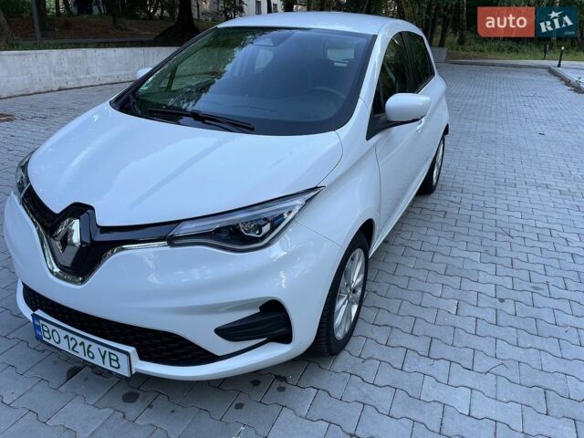 Білий Рено Зое, об'ємом двигуна 0 л та пробігом 78 тис. км за 12499 $, фото 7 на Automoto.ua