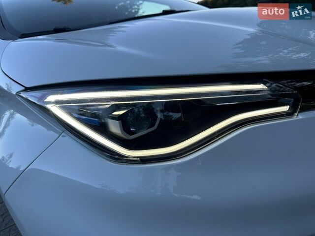 Білий Рено Зое, об'ємом двигуна 0 л та пробігом 80 тис. км за 13200 $, фото 54 на Automoto.ua